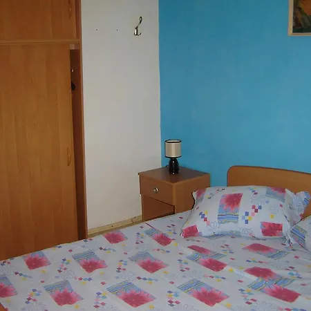 Privlaka 2 *